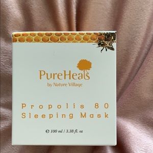 Sleeping mask